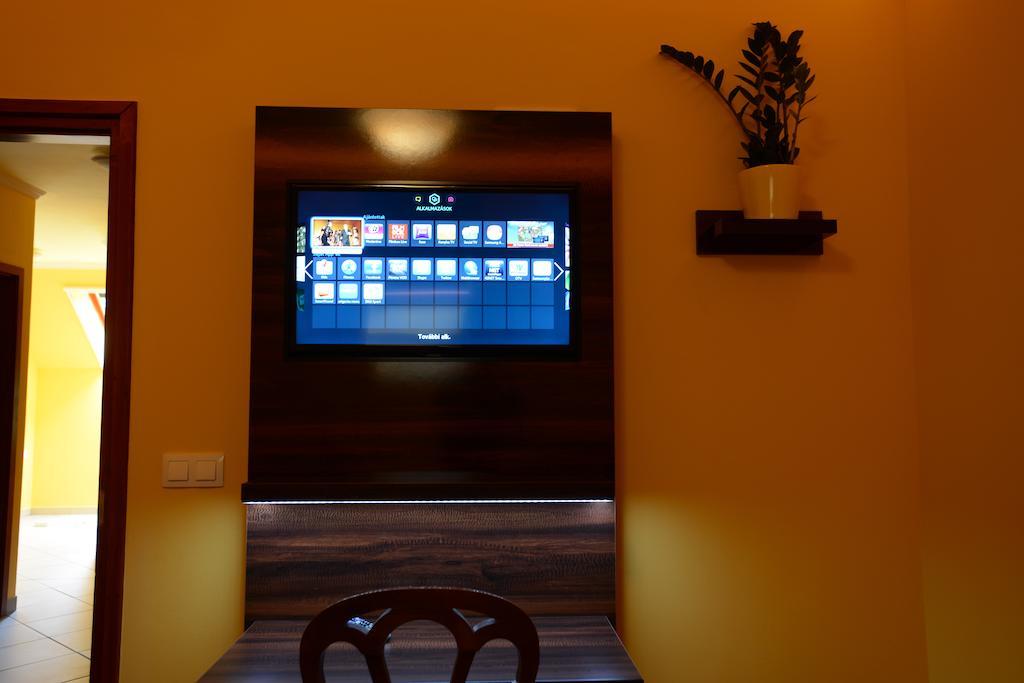 Aparthotel Nexus Vendeghaz Szegedin Zimmer foto