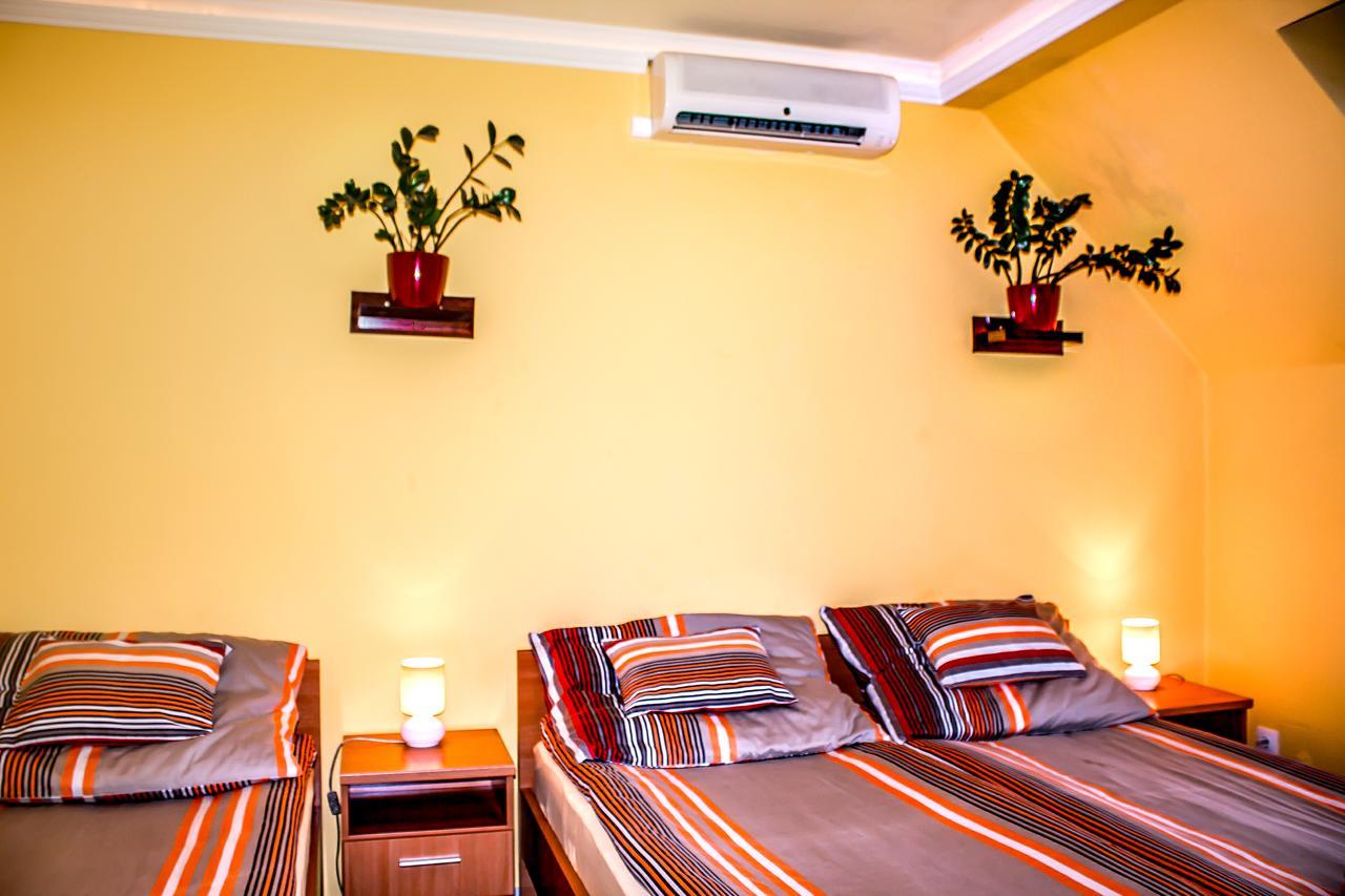 Aparthotel Nexus Vendeghaz Szegedin Exterior foto